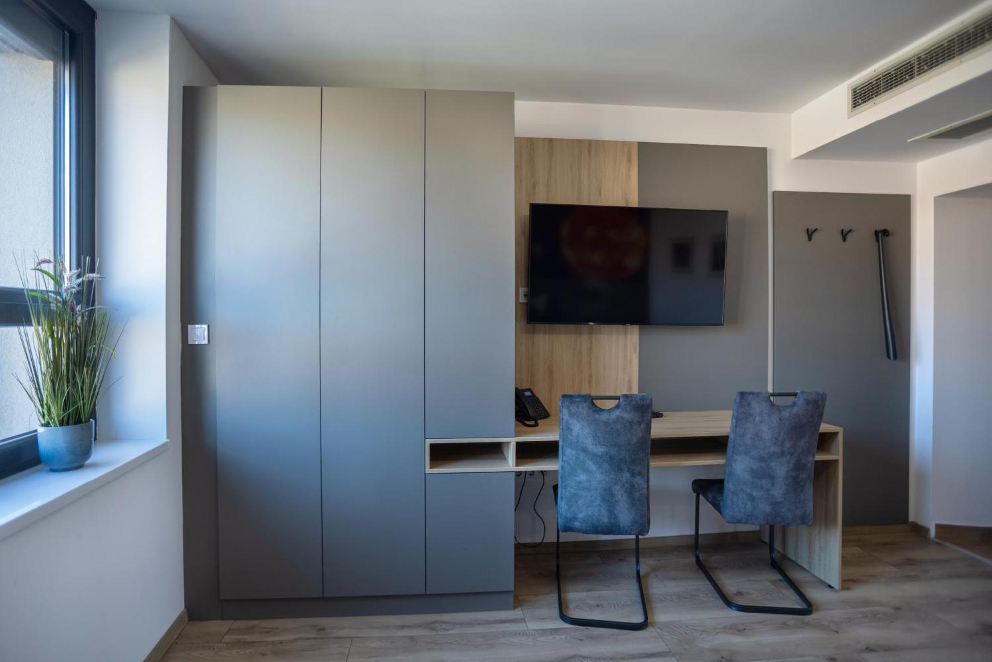 R73 Residences Pécs Extérieur photo